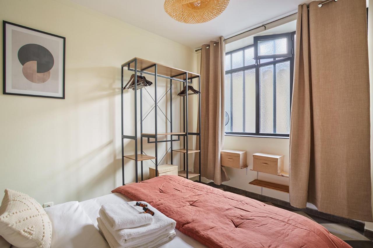 Apartment Center Of Paris By Studio Prestige Bagian luar foto